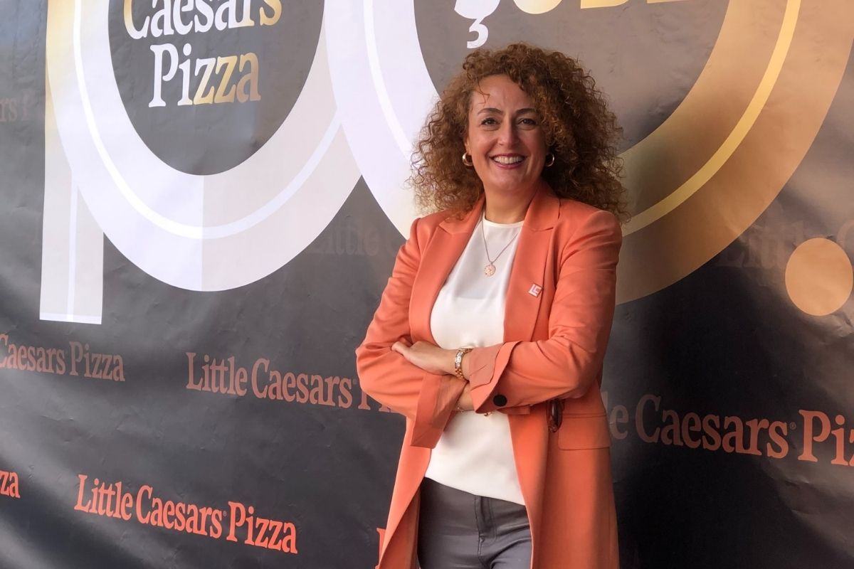 Little Caesars Pizza Türkiye lezzetiyle basketbolun yanında